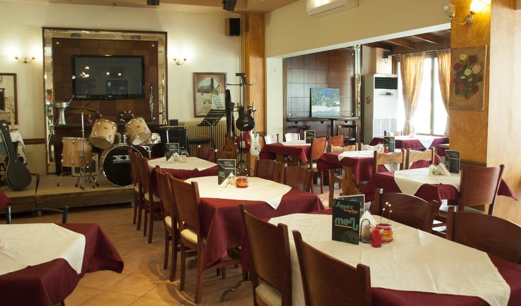 Stavrodromi Hotel Игуменица Экстерьер фото