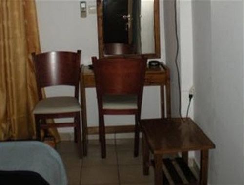 Stavrodromi Hotel Игуменица Экстерьер фото